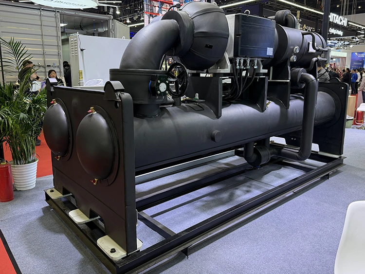 Centrifugale koeleenheid met magnetische levitatie