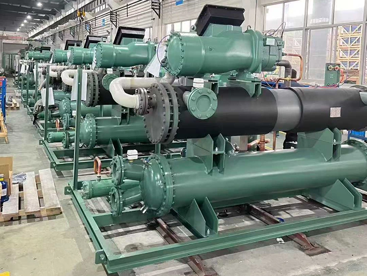 Watergekoelde schroefcompressoreenheid